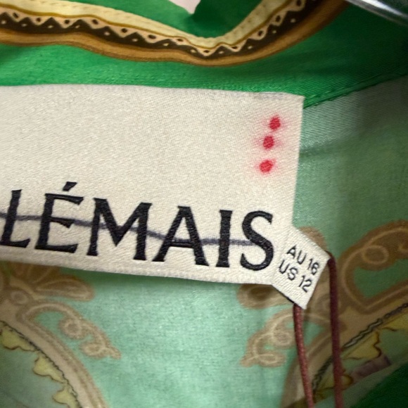 ALEMAIS Anthropologie La Musica Silk Short Sleeve Buttondown Shirt in Green - Picture 8 of 10